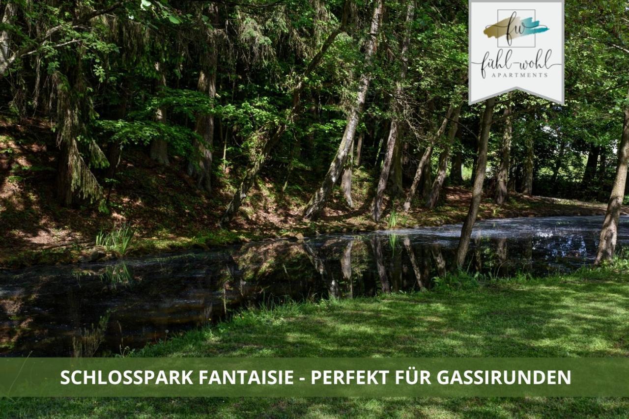 Ferienhaus Fantaisie - Wohnen Nahe Schlosspark -Stadtgrenze Bayreuth Fuer 1-5 Pers, Hunde Willkommen, Voll Eingezaeunt Eckersdorf Exterior foto